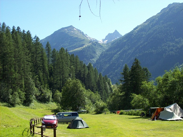 Camping_ground_in_Kippel